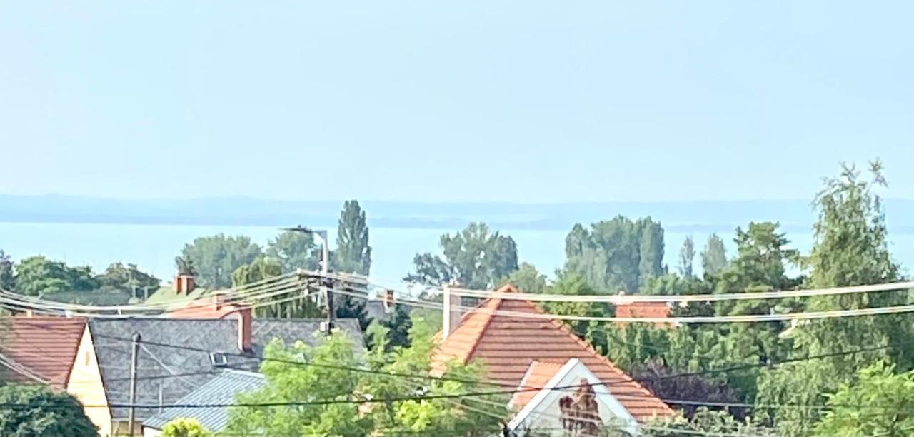 Azur Panorama Apartman Alsóörs Εξωτερικό φωτογραφία